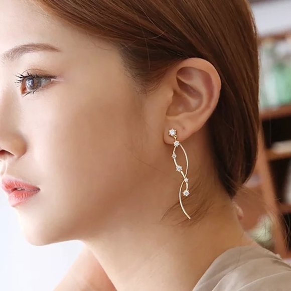 S925 Cubic Zirconia Swirl Drop Earrings
